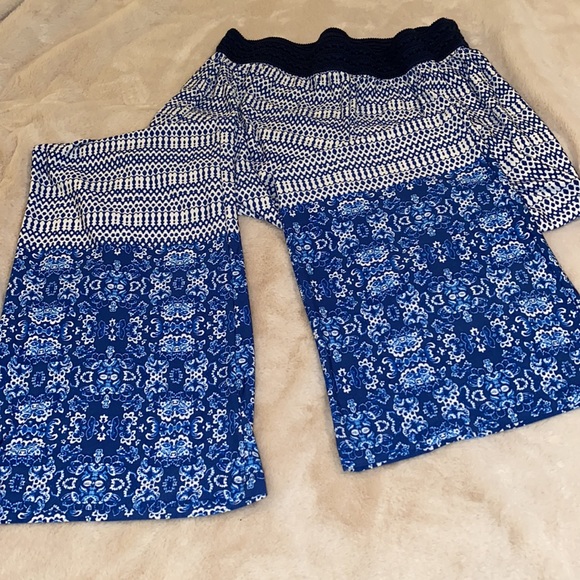 Blue and white Palazzo pants - Picture 7 of 8